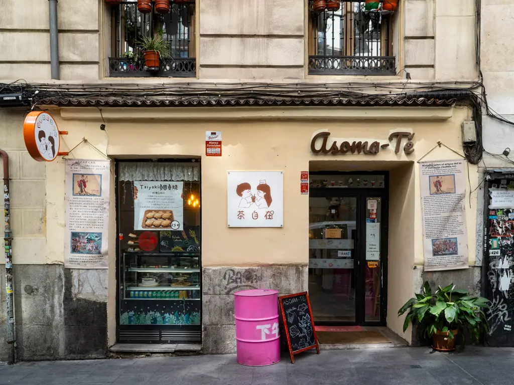 Pastelería Asiática en Madrid Asoma-té