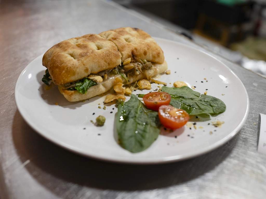 Donde comer buenos emparedados en Prosperidad Madrid